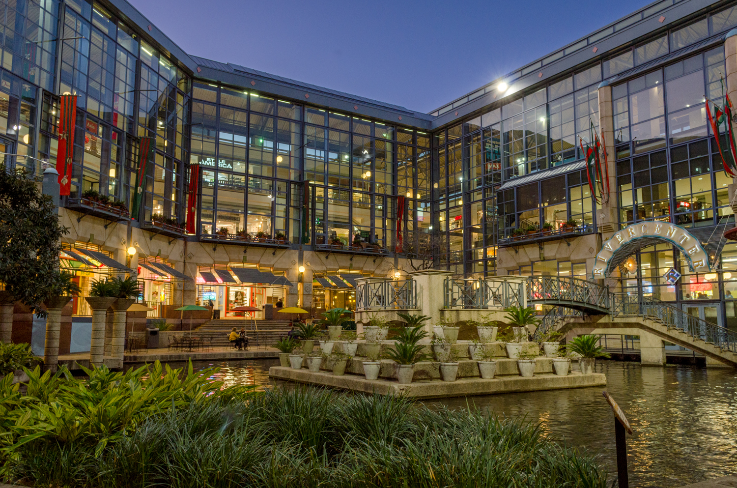 Rivercenter Reflections Along the San Antonio River Walk
