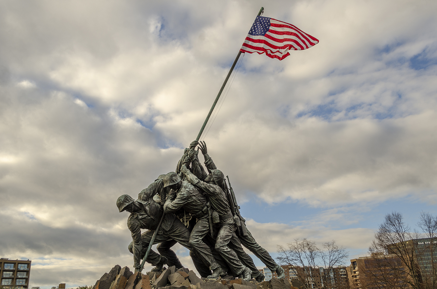 Raising the Colors: Honor at the Marine Corps War Memorial