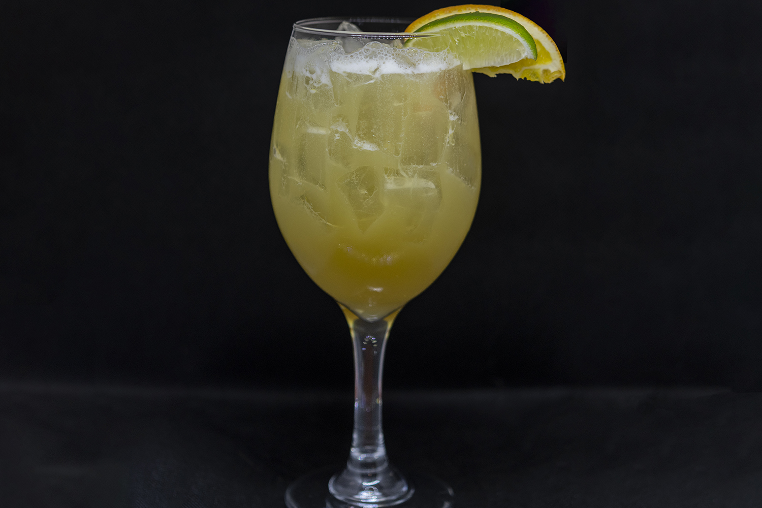 Drink to Success: Elevating Bars with Photography