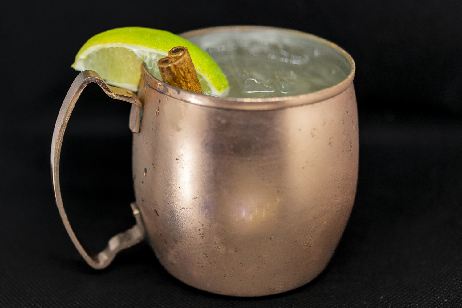 Drink to Success: Elevating Bars with Photography