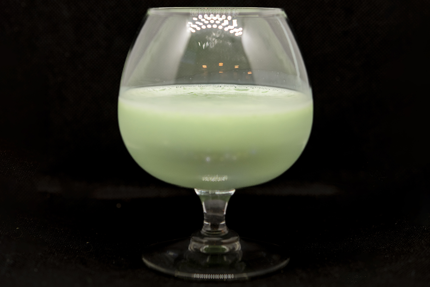Drink to Success: Elevating Bars with Photography